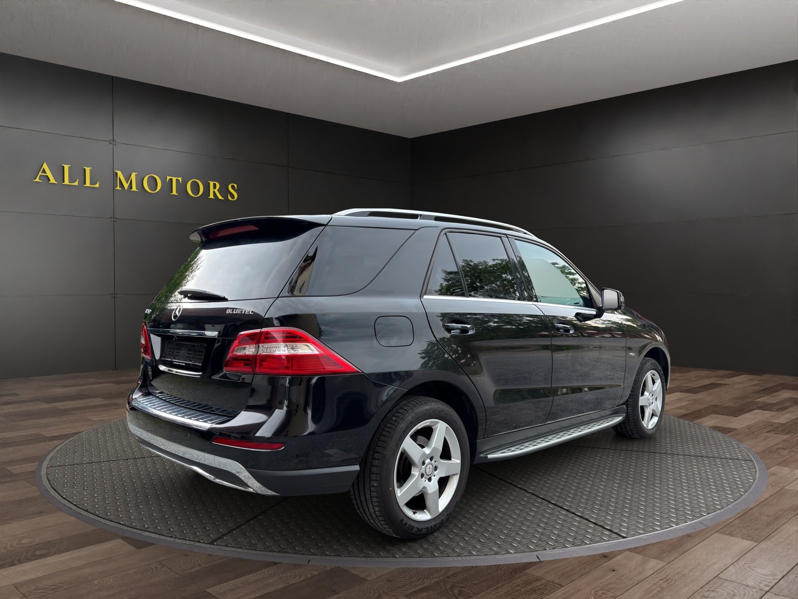 MERCEDES-BENZ ML 250 BlueTEC 4Matic 7G-Tronic, Diesel, Occasion / Gebraucht, Automatik - 6