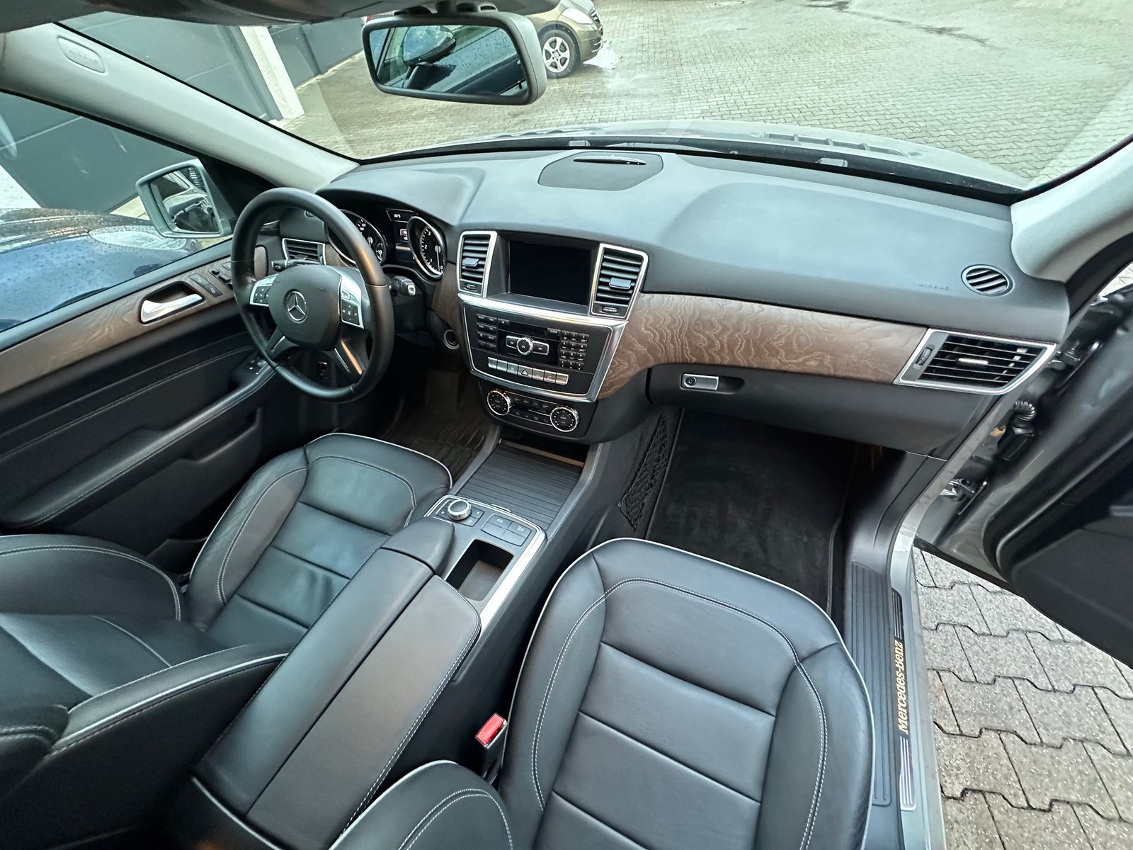 MERCEDES-BENZ ML 350 BlueTEC Executive 4Matic 7G-Tronic -AMG Line, Diesel, Second hand / Used, Automatic - 4