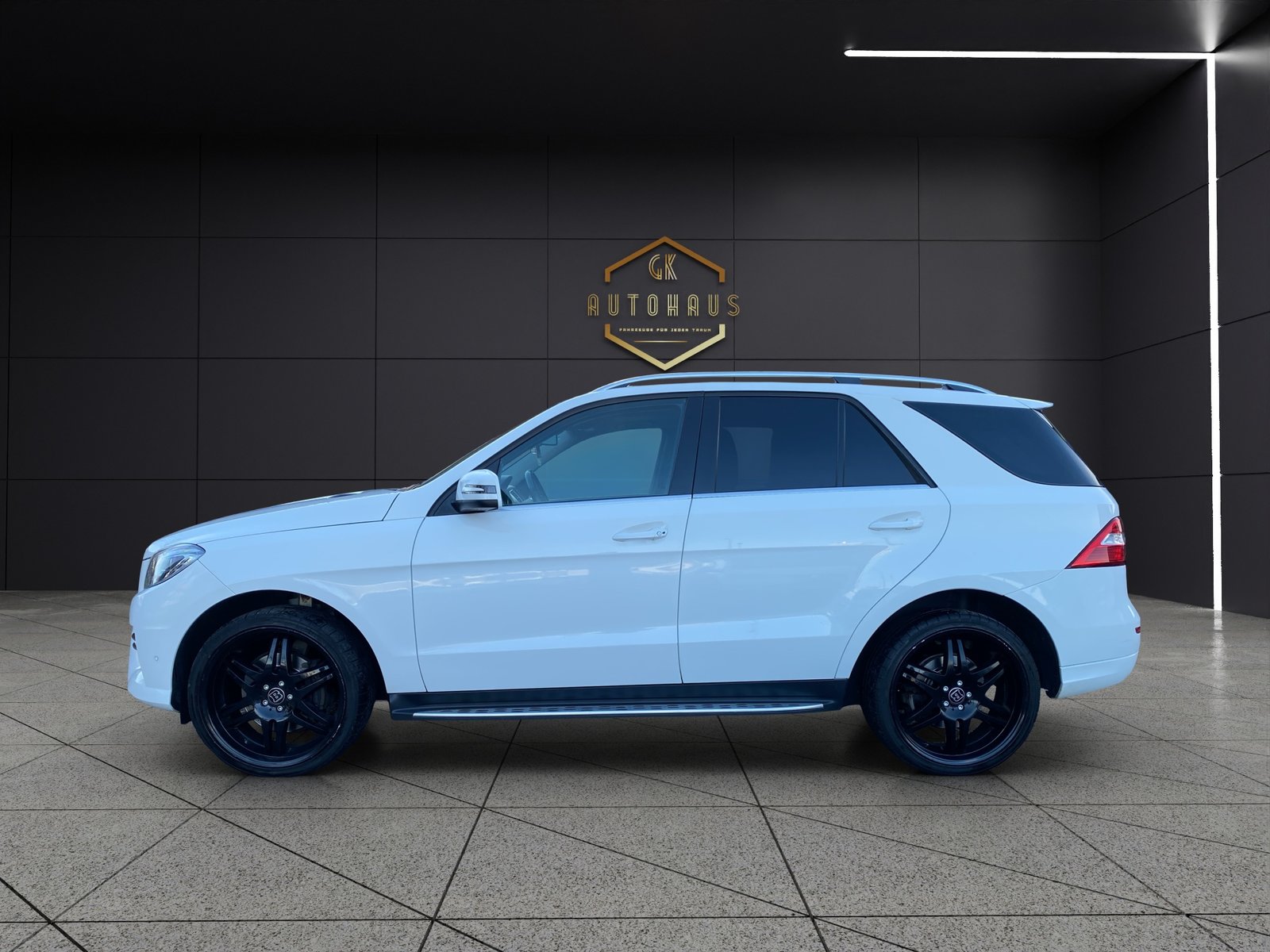 MERCEDES-BENZ ML 350 BlueTEC Executive 4Matic 7G-Tronic, Diesel, Occasion / Gebraucht, Automatik - 2