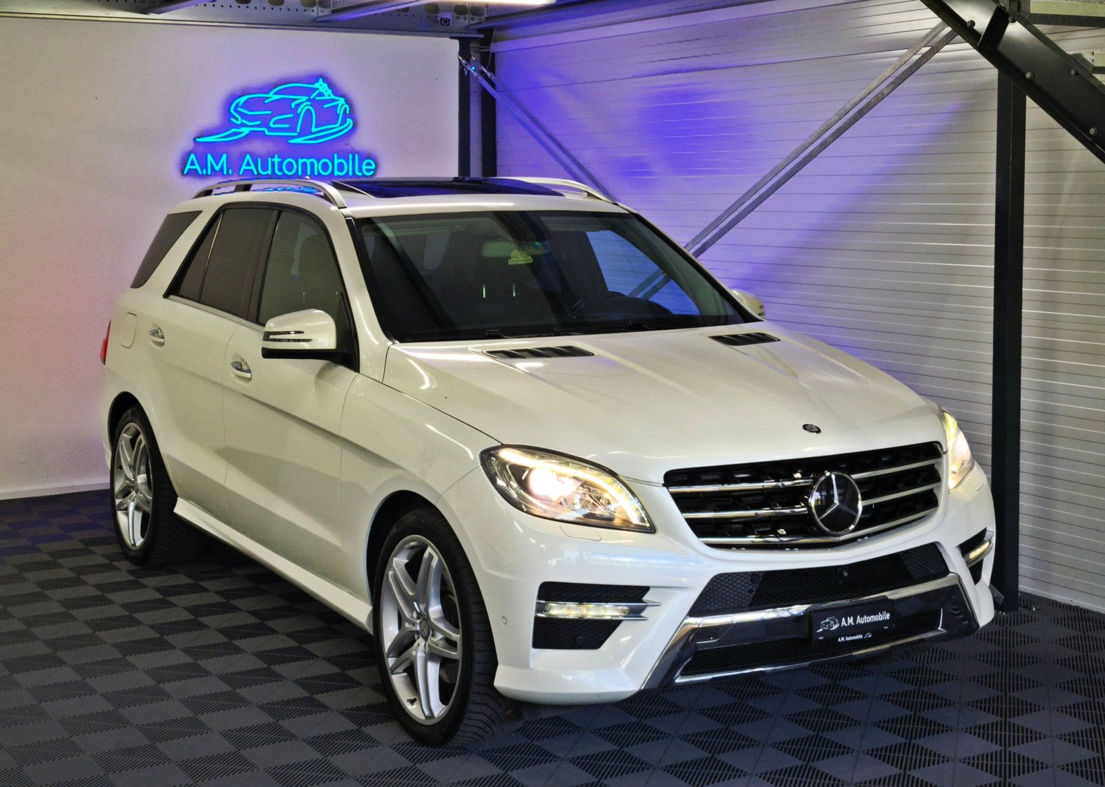 MERCEDES-BENZ ML 350 BlueTEC Executive 4Matic 7G-Tronic