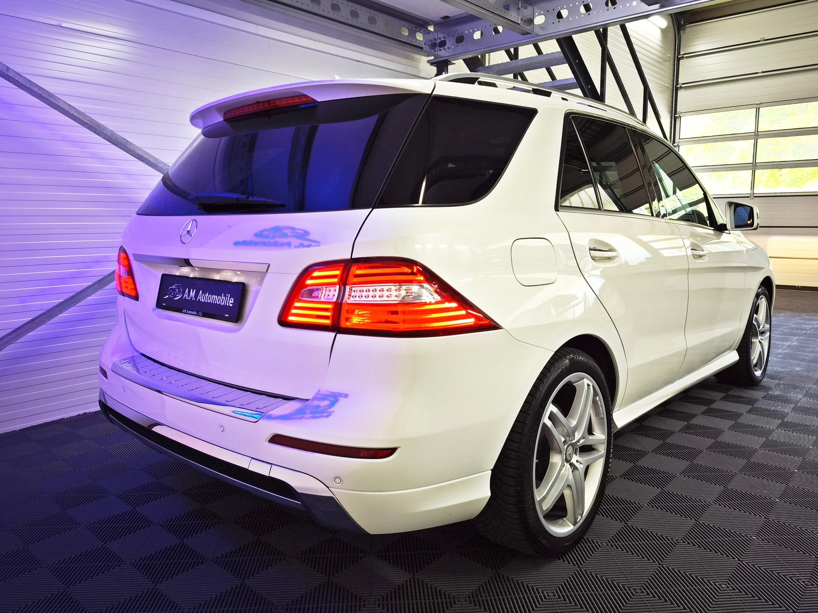 MERCEDES-BENZ ML 350 BlueTEC Executive 4Matic 7G-Tronic, Diesel, Second hand / Used, Automatic - 5