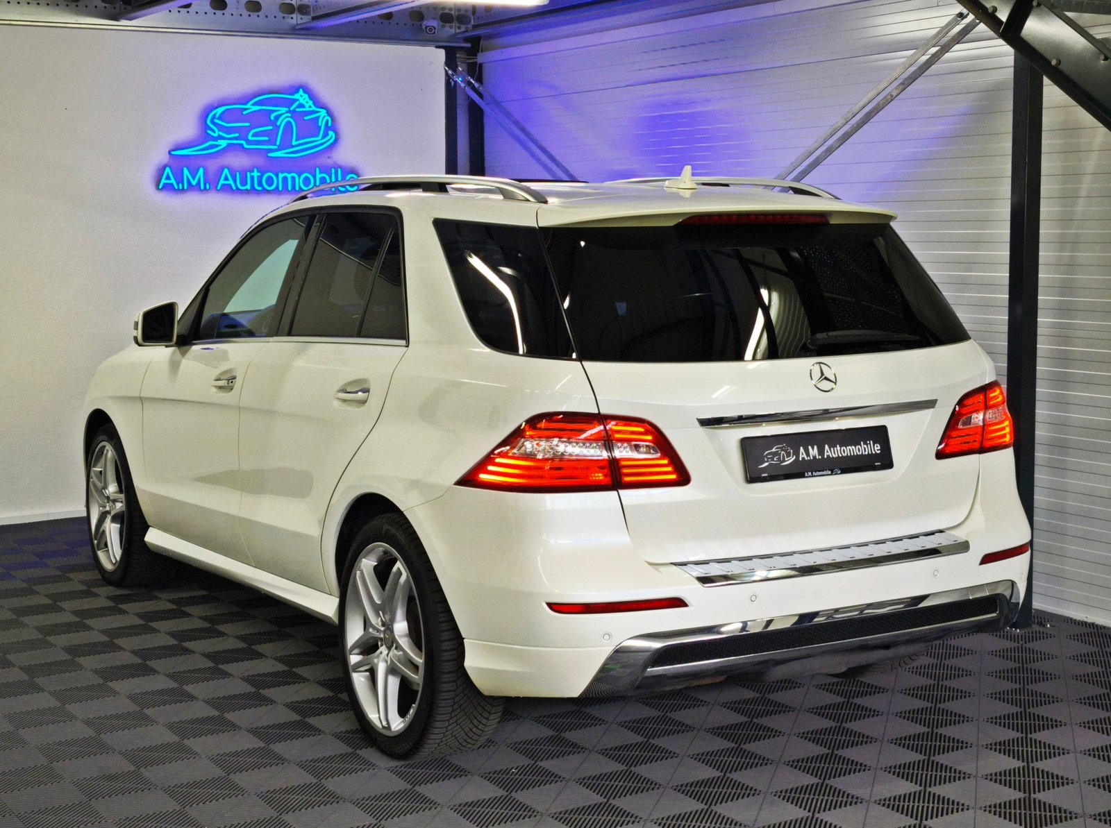 MERCEDES-BENZ ML 350 BlueTEC Executive 4Matic 7G-Tronic, Diesel, Second hand / Used, Automatic - 6