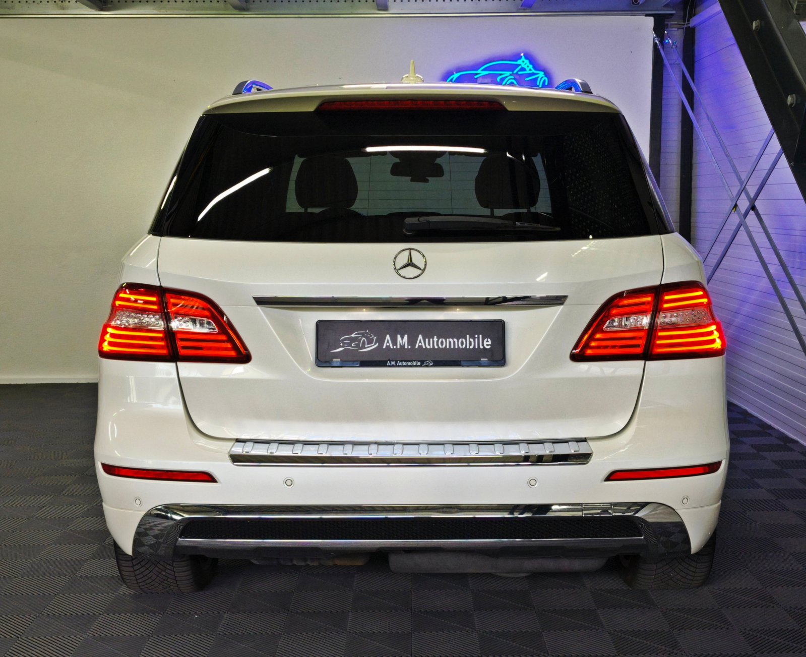 MERCEDES-BENZ ML 350 BlueTEC Executive 4Matic 7G-Tronic, Diesel, Second hand / Used, Automatic - 7