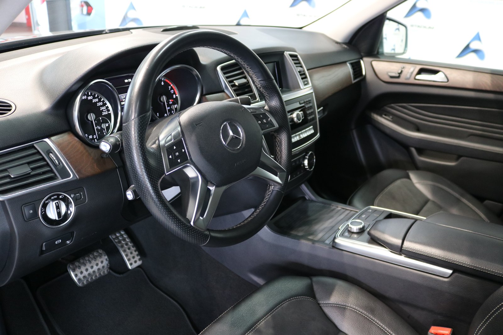 MERCEDES-BENZ ML 350 Executive 4Matic 7G-Tronic, Petrol, Second hand / Used, Automatic - 2