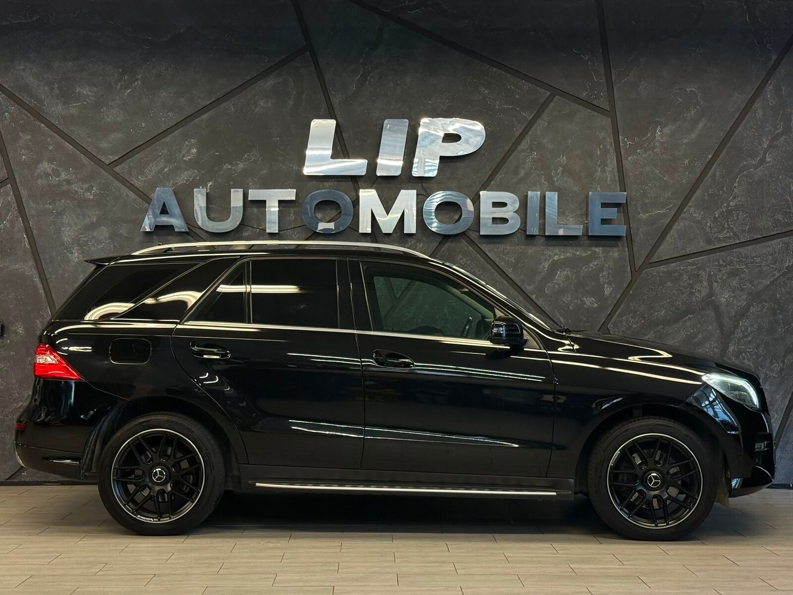 MERCEDES-BENZ ML 350 BlueTEC 4Matic 7G-Tronic, Diesel, Occasion / Gebraucht, Automatik - 4