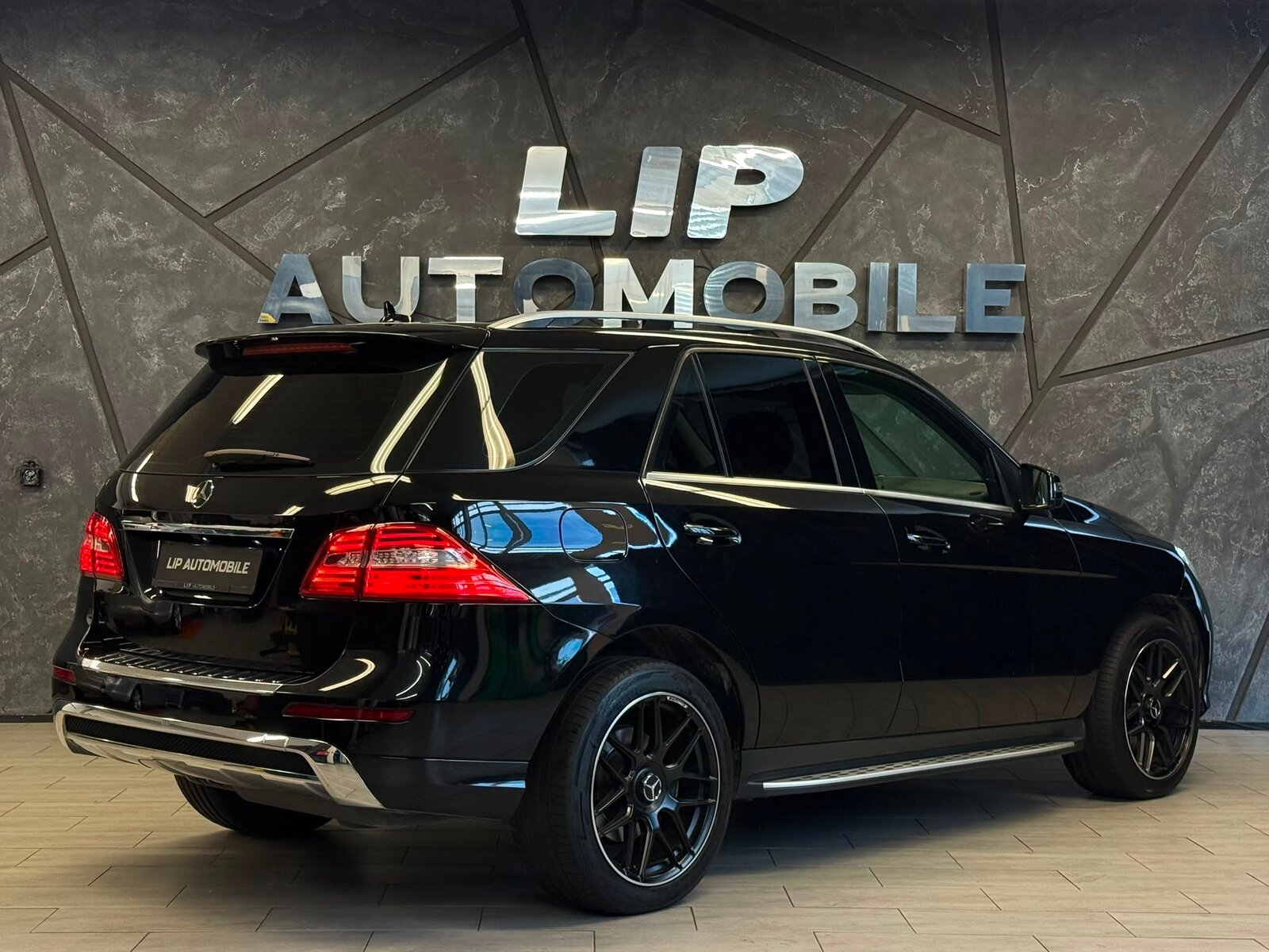 MERCEDES-BENZ ML 350 BlueTEC 4Matic 7G-Tronic, Diesel, Occasion / Gebraucht, Automatik - 6