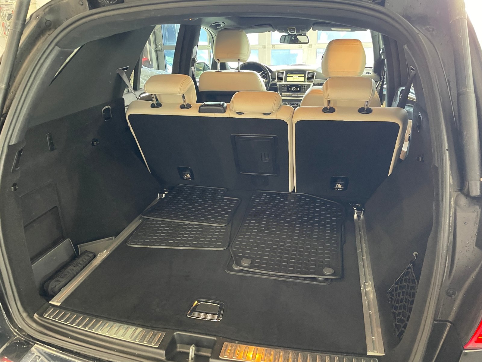 MERCEDES-BENZ ML 350 BlueTEC Edition 4Matic 7G-Tronic, Diesel, Occasion / Utilisé, Automatique - 6