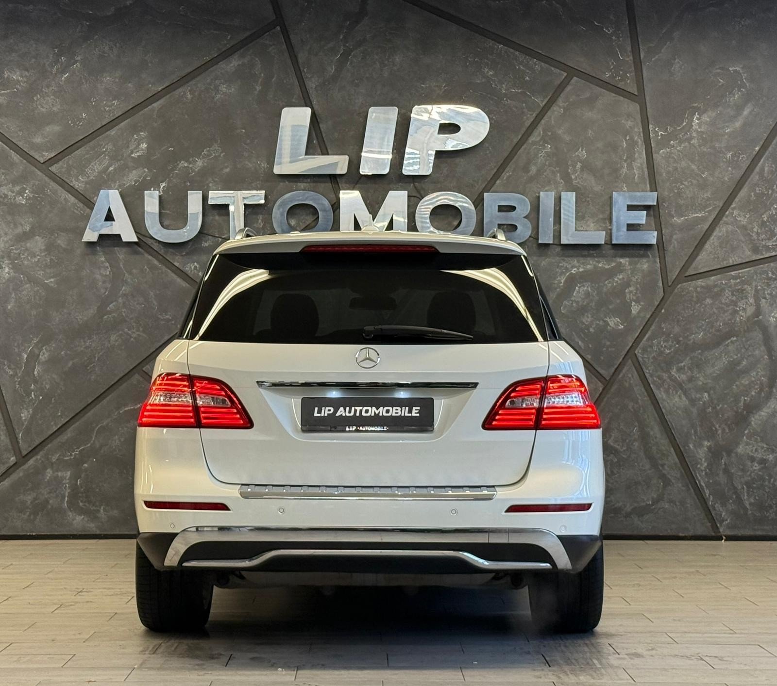 MERCEDES-BENZ ML 500 Executive 4Matic 7G-Tronic, Petrol, Second hand / Used, Automatic - 7