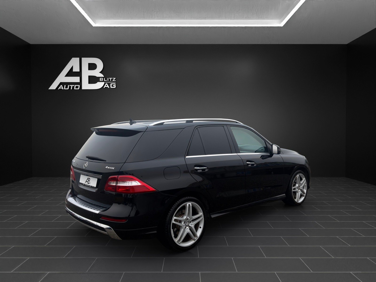 MERCEDES-BENZ ML 500 Executive AMG Sport-Paket 4Matic 7G-Tro, Essence, Occasion / Utilisé, Automatique - 5