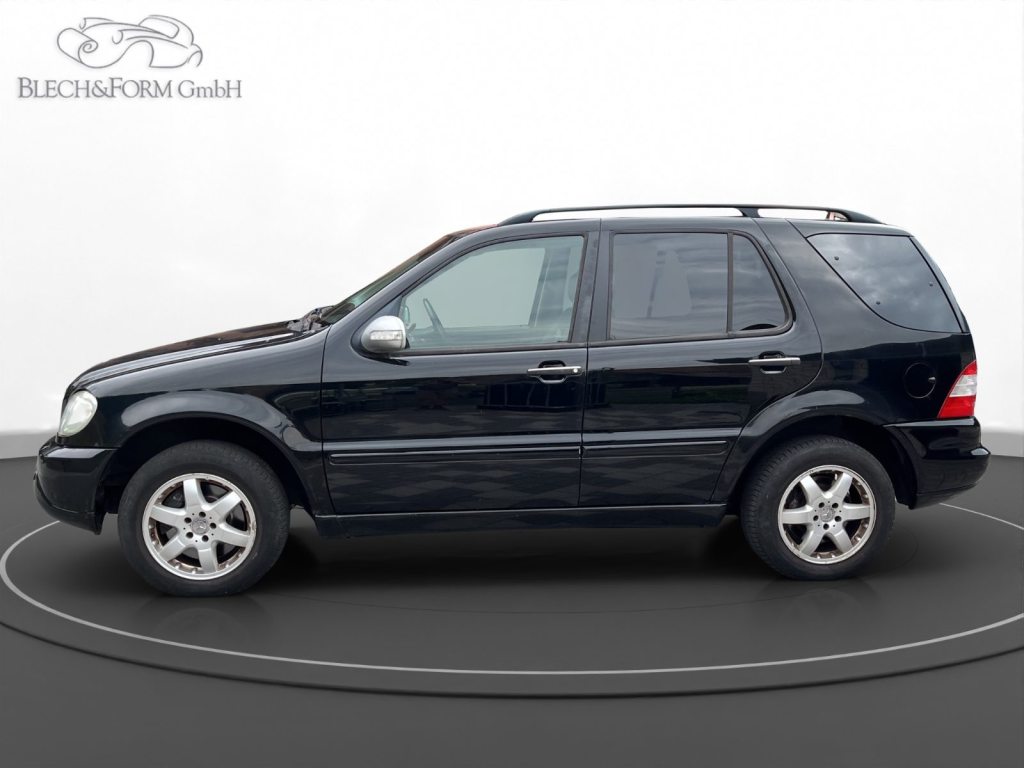 MERCEDES-BENZ C163, Petrol, Second hand / Used, Automatic - 3