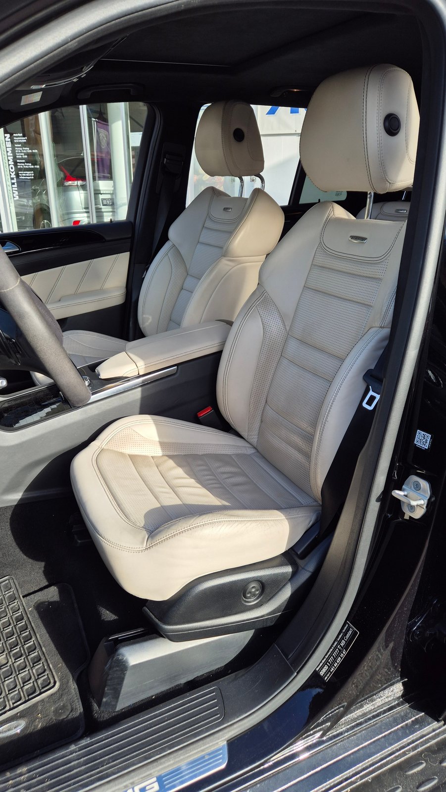 MERCEDES-BENZ ML 63 AMG 4Matic, Petrol, Second hand / Used, Automatic - 6