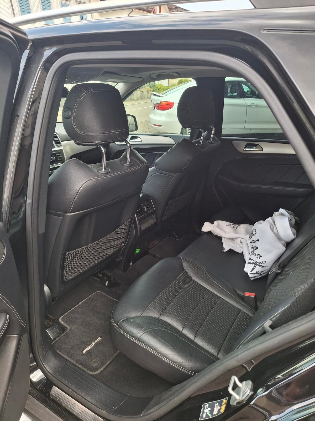 MERCEDES-BENZ ML 63 AMG 4Matic Speedshift, Benzin, Occasion / Gebraucht, Automatik - 7