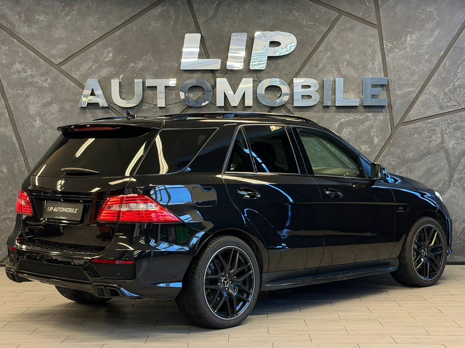 MERCEDES-BENZ ML 63 AMG Executive 4Matic Speedshift, Petrol, Second hand / Used, Automatic - 6