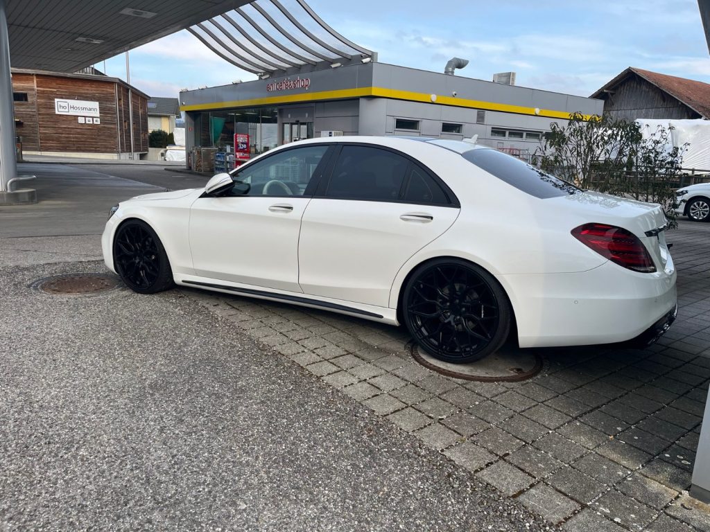 MERCEDES-BENZ S 350 d AMG Line 4-matic, Diesel, Second hand / Used, Automatic - 4