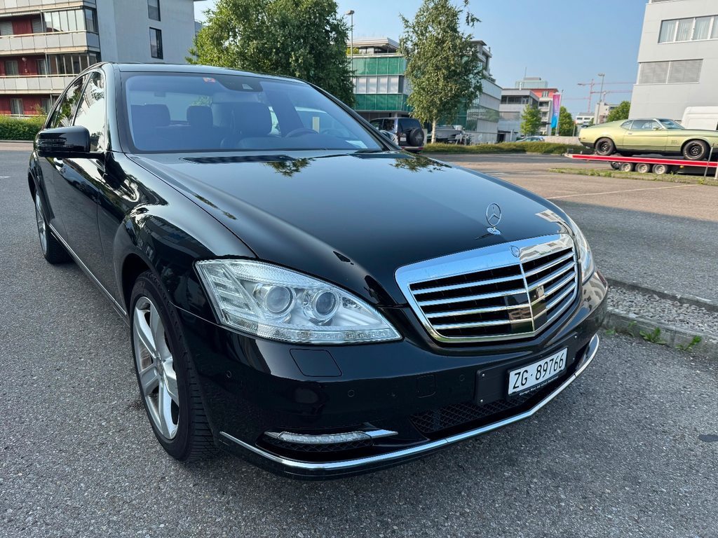 MERCEDES-BENZ S-Klasse W221 S 500 V8 BlueEF 4matic