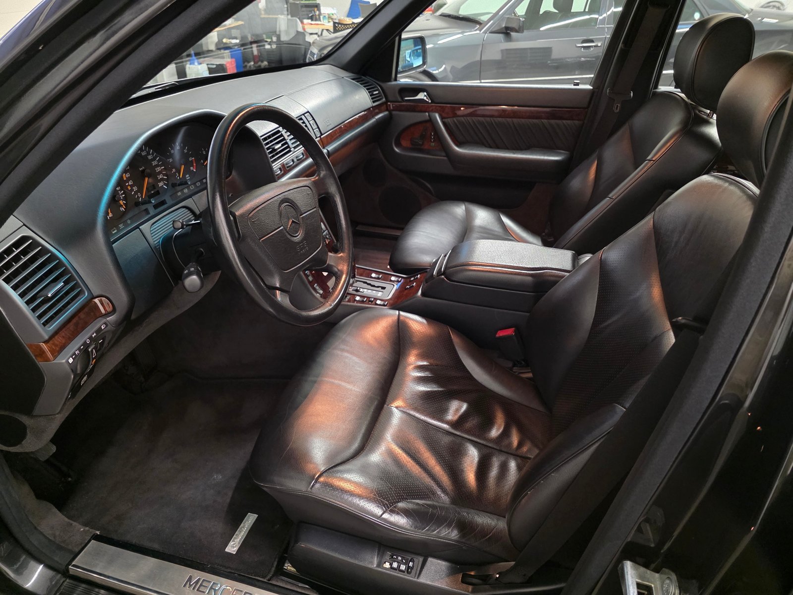 MERCEDES-BENZ S 500 L Automatic 12 Monate Garantie, Benzin, Occasion / Gebraucht, Automatik - 4