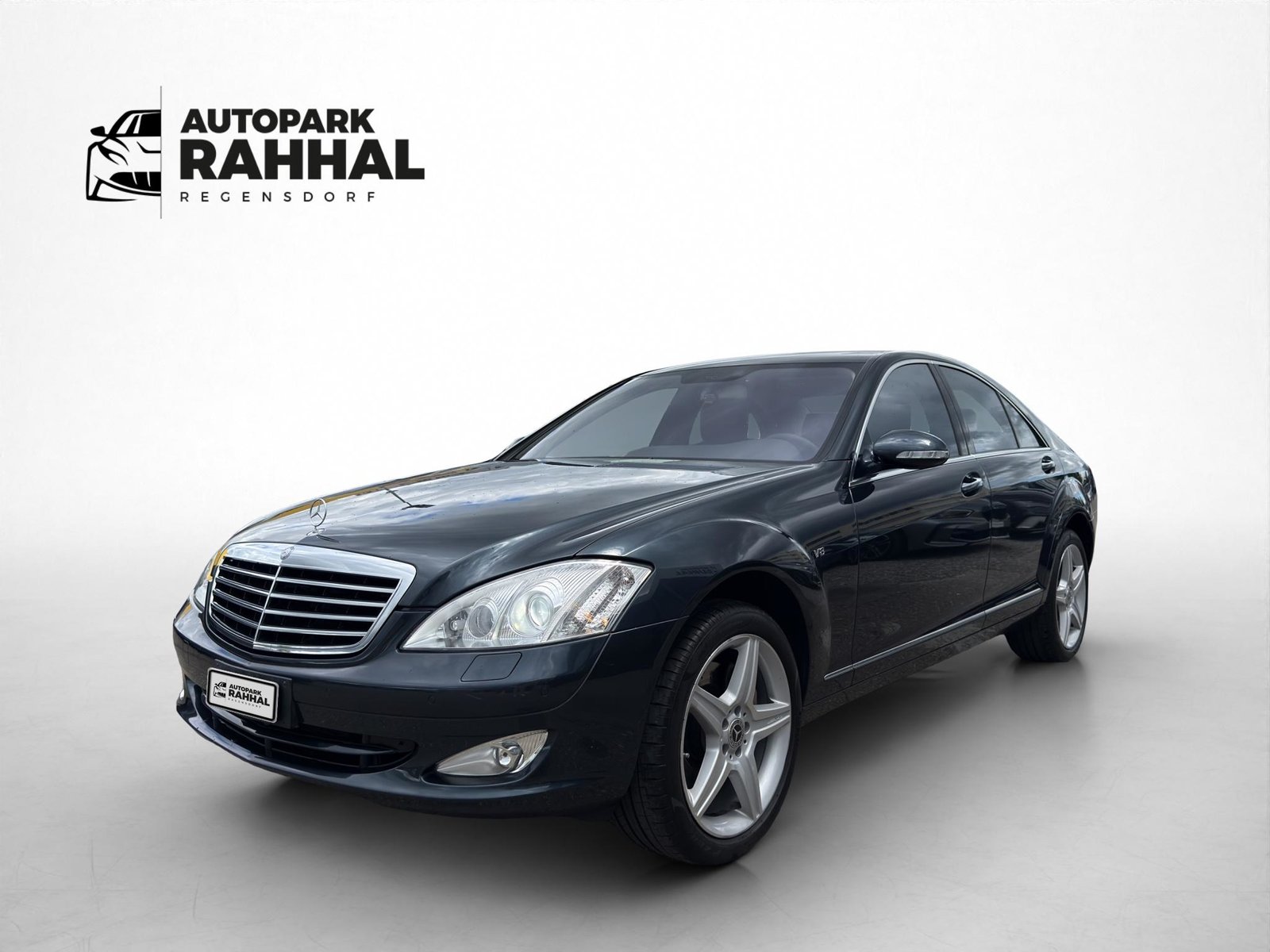 MERCEDES-BENZ S 500 V8