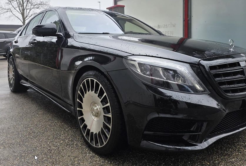 MERCEDES-BENZ S 500 V8 4matic