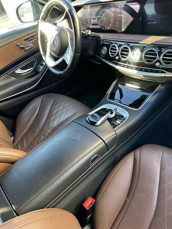 MERCEDES-BENZ Maybach