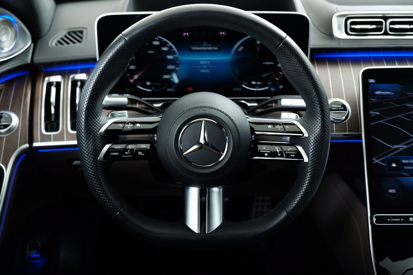 MERCEDES-BENZ S 580 e L 4M AMG Line, Elektro, Occasion / Gebraucht, Automatik - 7