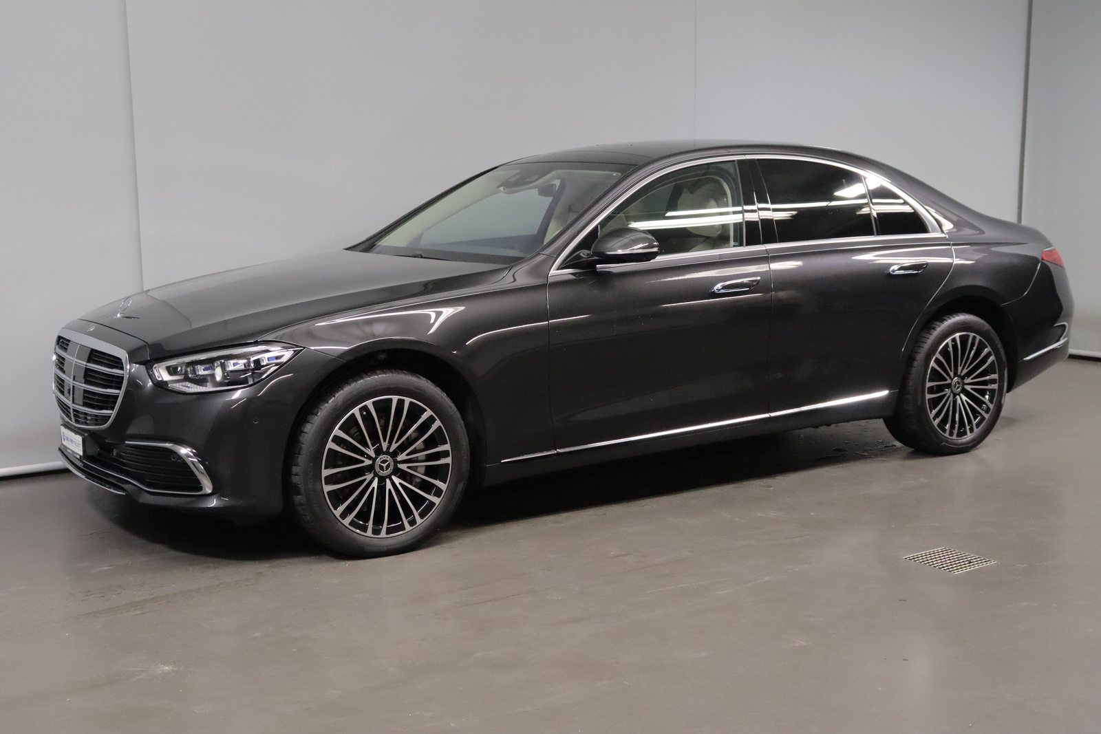 MERCEDES-BENZ S 580 V8 4matic, Mild-Hybrid Petrol/Electric, Second hand / Used, Automatic - 2