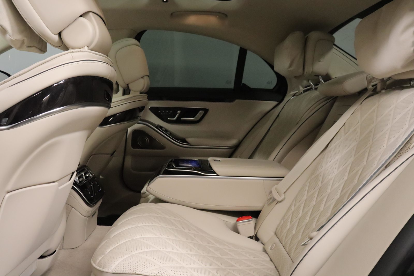 MERCEDES-BENZ S 580 V8 4matic, Mild-Hybrid Petrol/Electric, Second hand / Used, Automatic - 4
