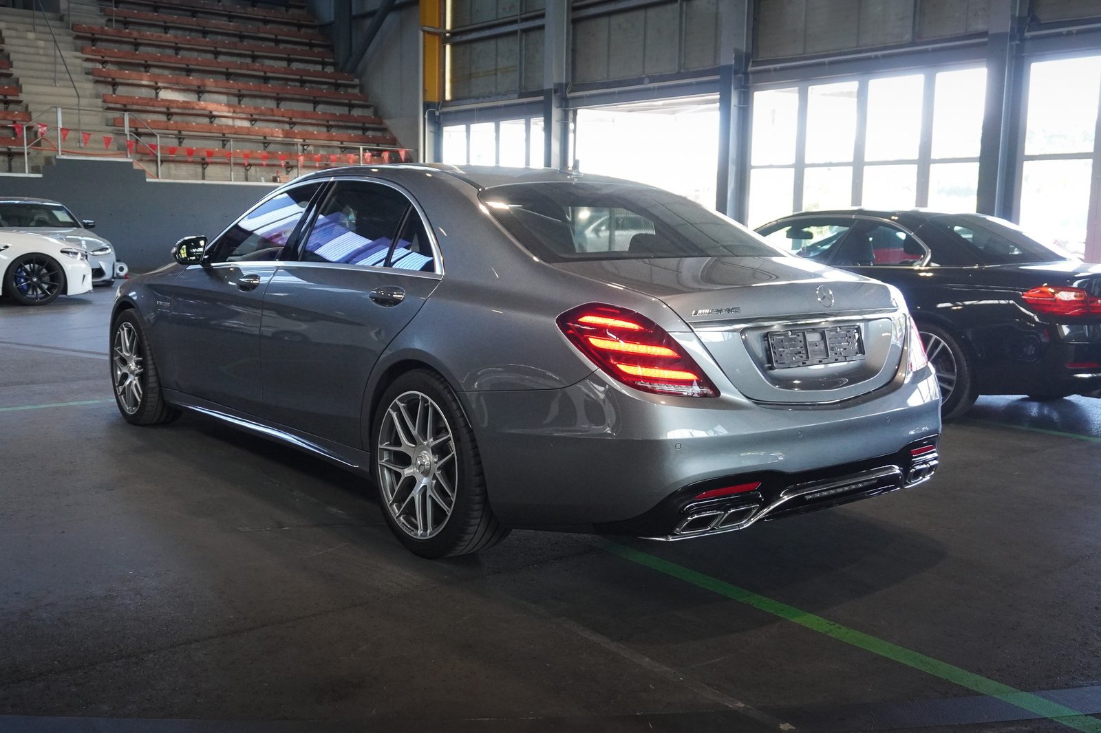 MERCEDES-BENZ S 63 AMG L 4Matic+ 9G-Tronic, Petrol, Second hand / Used, Automatic - 4