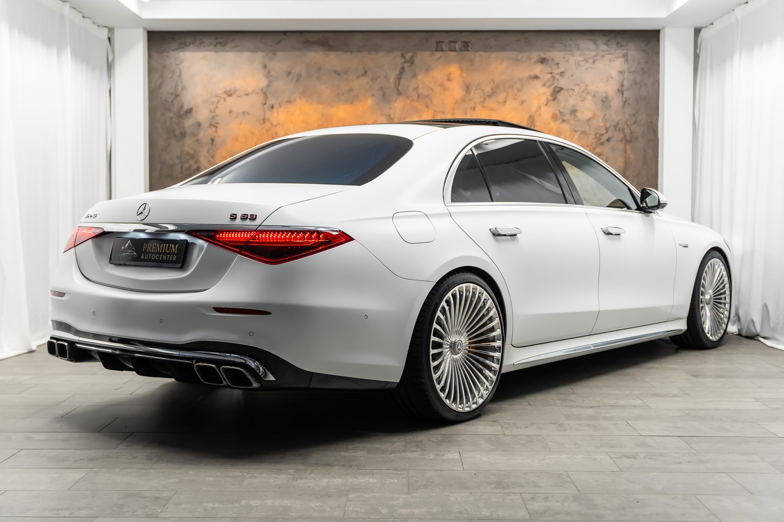 MERCEDES-BENZ S63 AMG E Performance 4Matic Lang Sondereditio, Plug-in-Hybrid Petrol/Electric, Second hand / Used, Automatic - 6