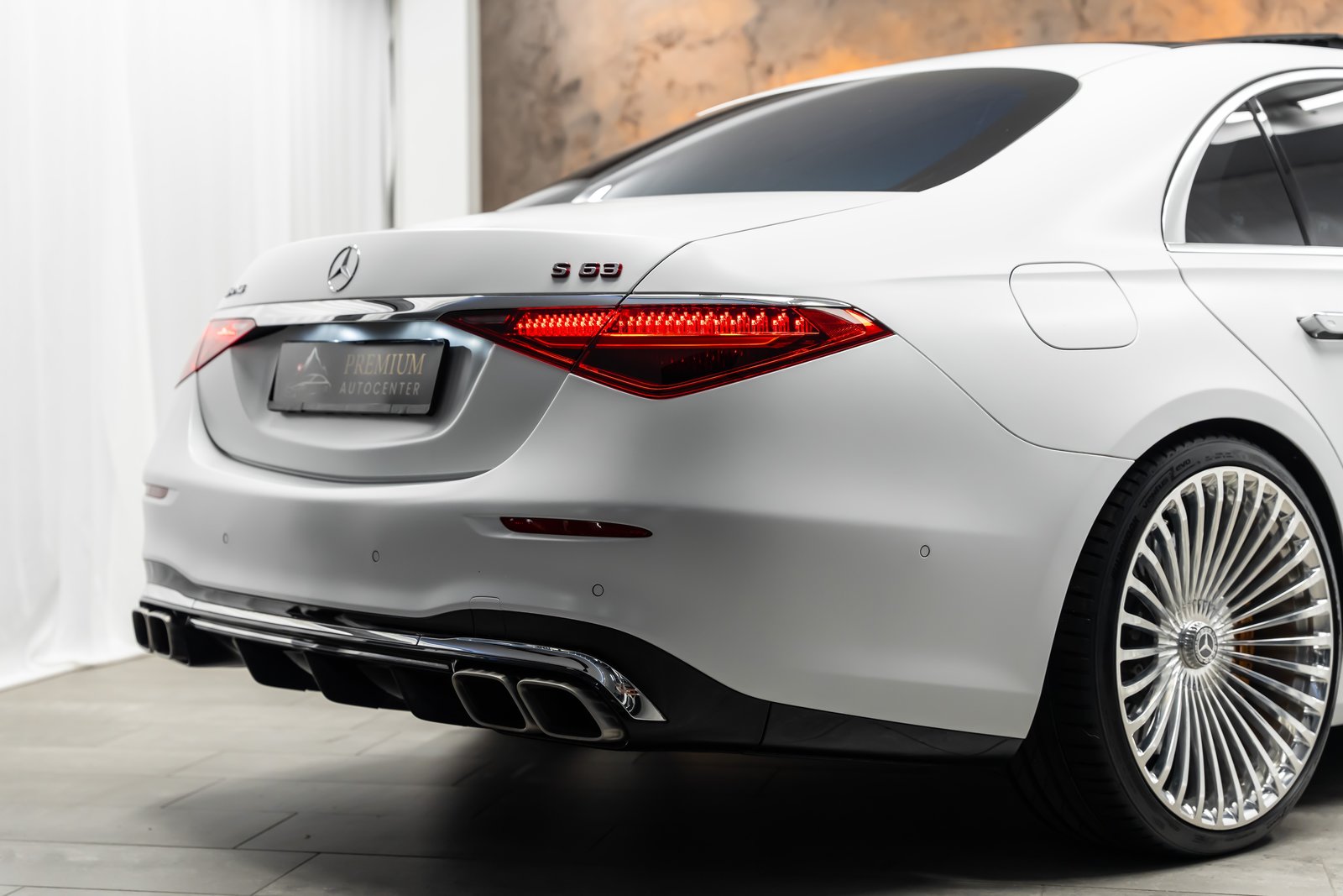MERCEDES-BENZ S63 AMG E Performance 4Matic Lang Sondereditio, Plug-in-Hybrid Petrol/Electric, Second hand / Used, Automatic - 7