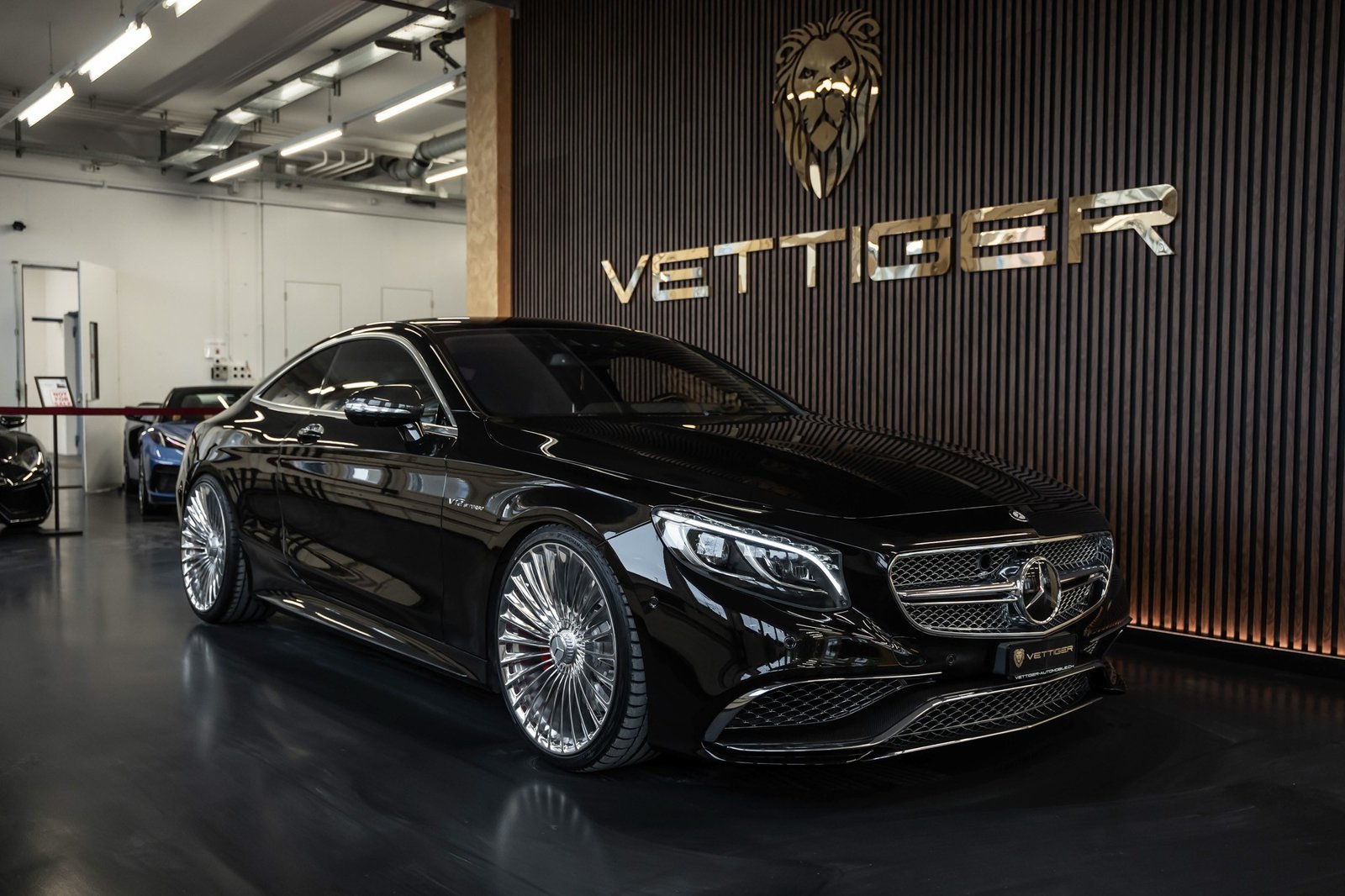 MERCEDES-BENZ S 65 AMG 7G-Tronic