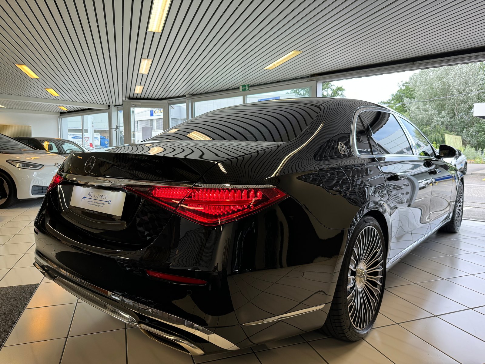 MERCEDES-BENZ Maybach 4-Matic 9G-Tronic Frist Class Fond, Benzina, Occasioni / Usate - 3