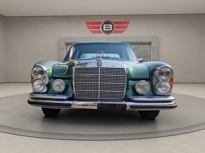 MERCEDES-BENZ 300SEL, Petrol, Second hand / Used, Manual