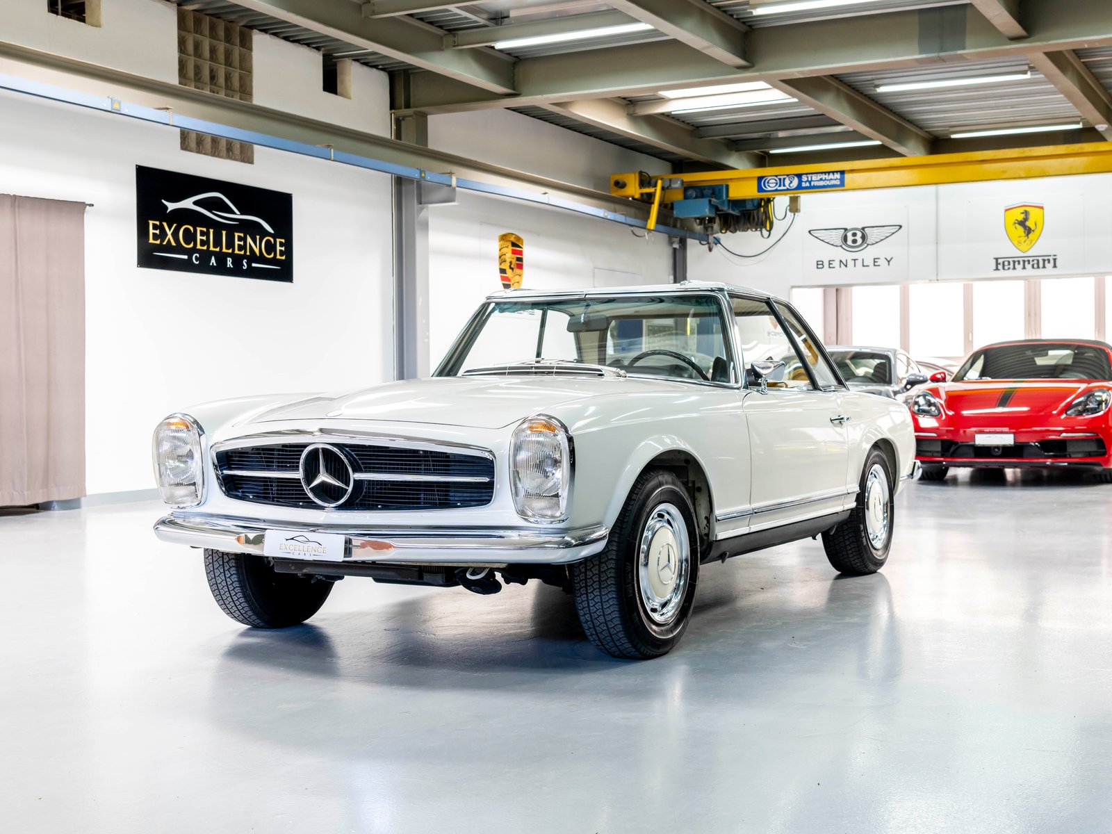 MERCEDES-BENZ SL 280 Pagode, Benzin, Occasion / Gebraucht, Handschaltung - 2