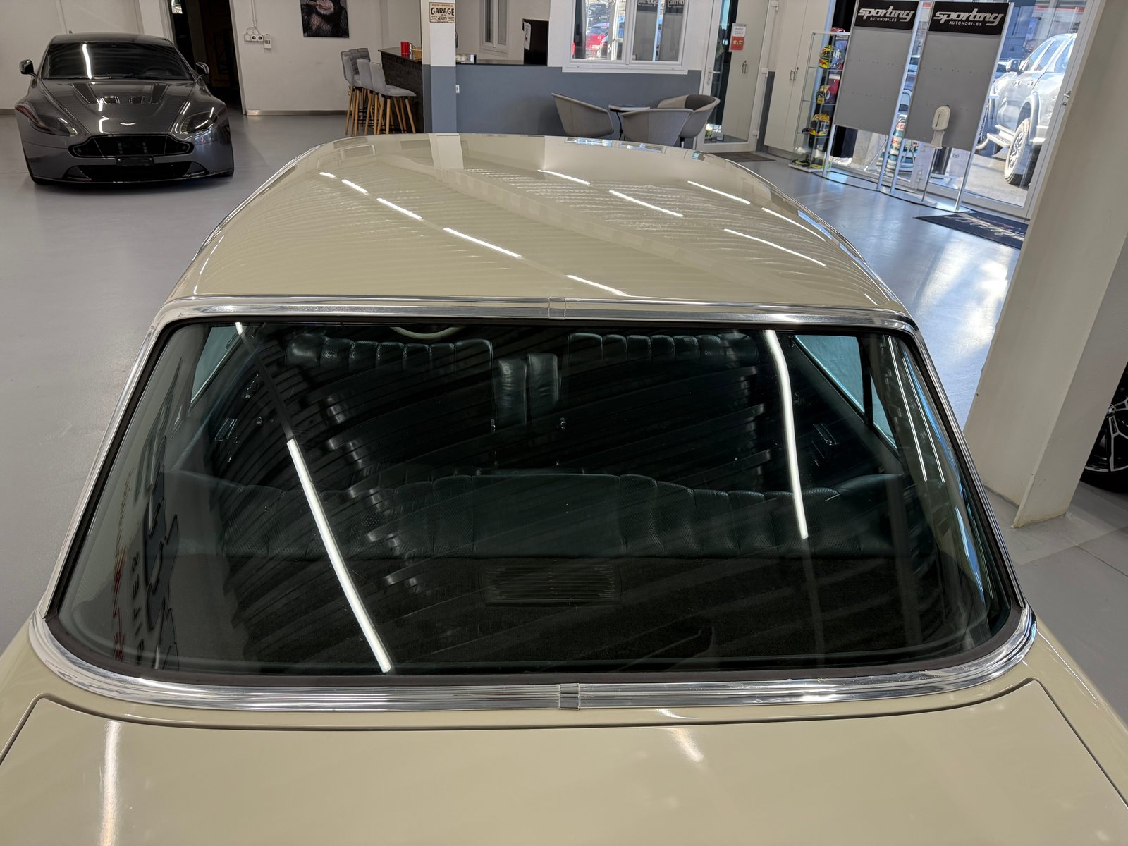 MERCEDES-BENZ SE, Benzin, Occasion / Gebraucht, Handschaltung - 7