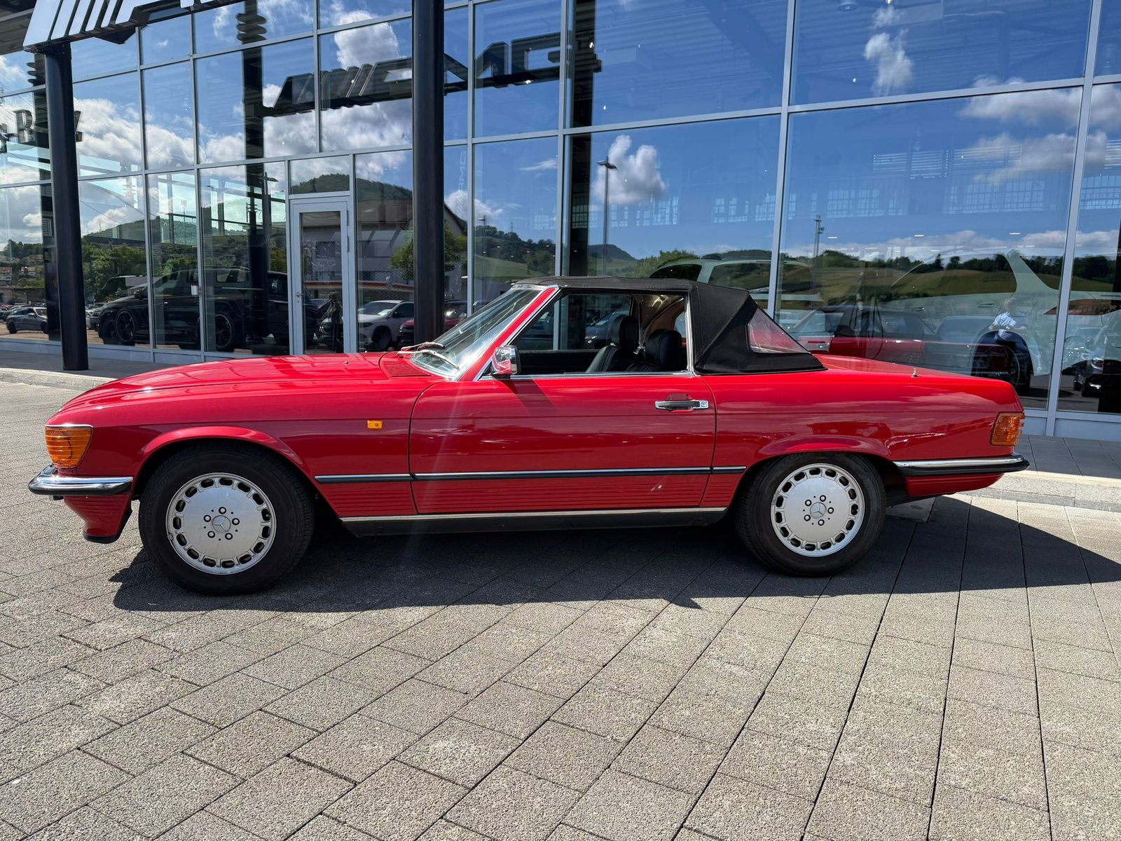 MERCEDES-BENZ 300 SL Automatic, Petrol, Second hand / Used, Automatic - 3