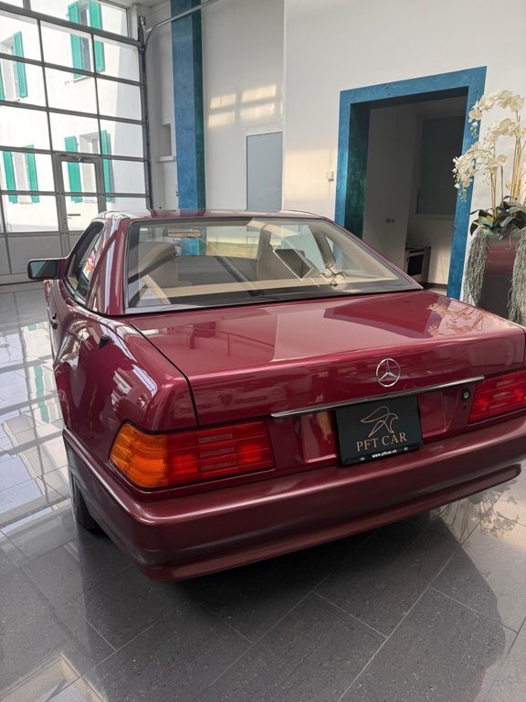 MERCEDES-BENZ r 129 // 8.025 km