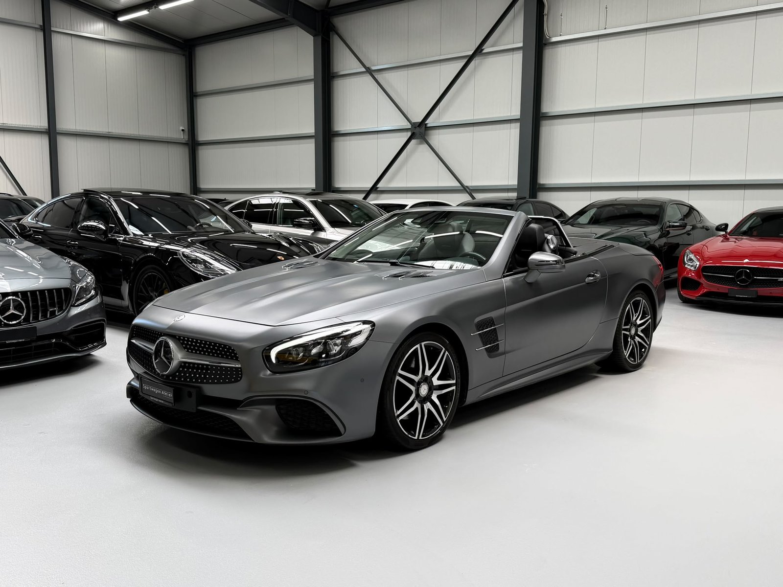 MERCEDES-BENZ SL 400 9G-Tronic AMG Line Designo Grau Matt, Petrol, Second hand / Used, Automatic - 2