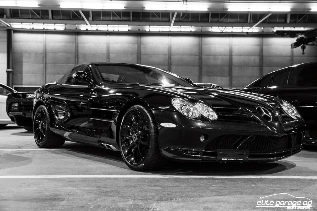 MERCEDES-BENZ SLR McLaren