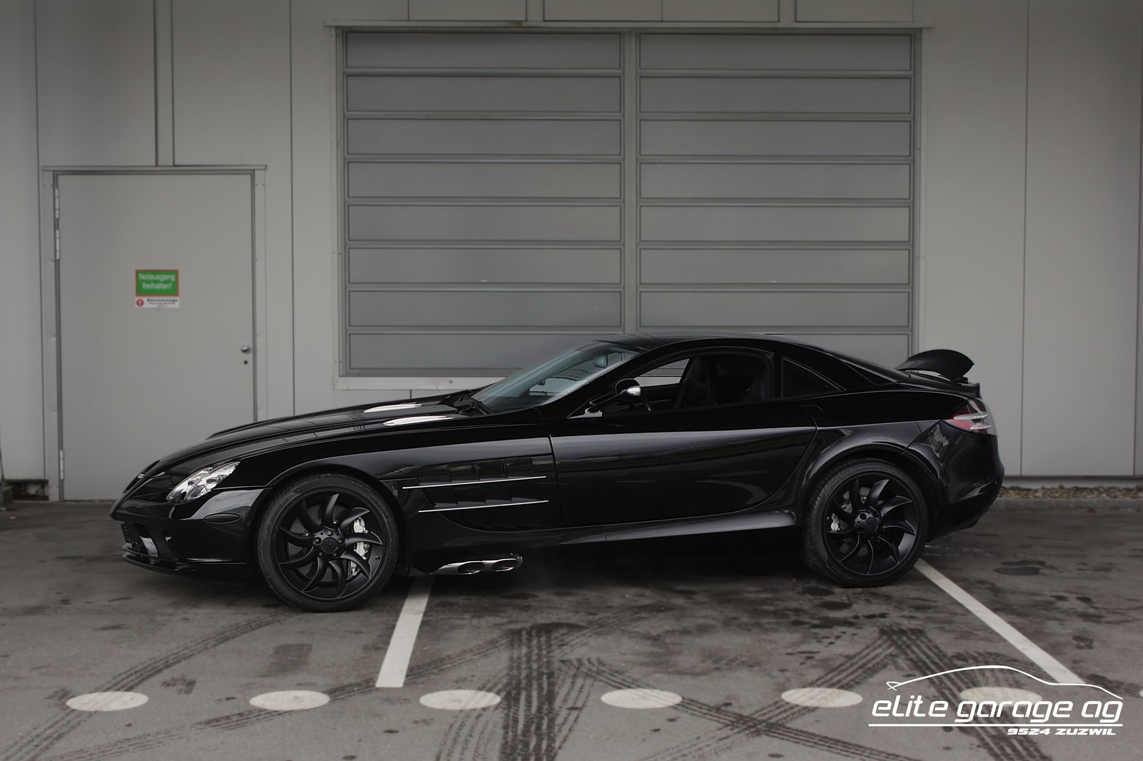 MERCEDES-BENZ SLR McLaren AUS 1. HAND