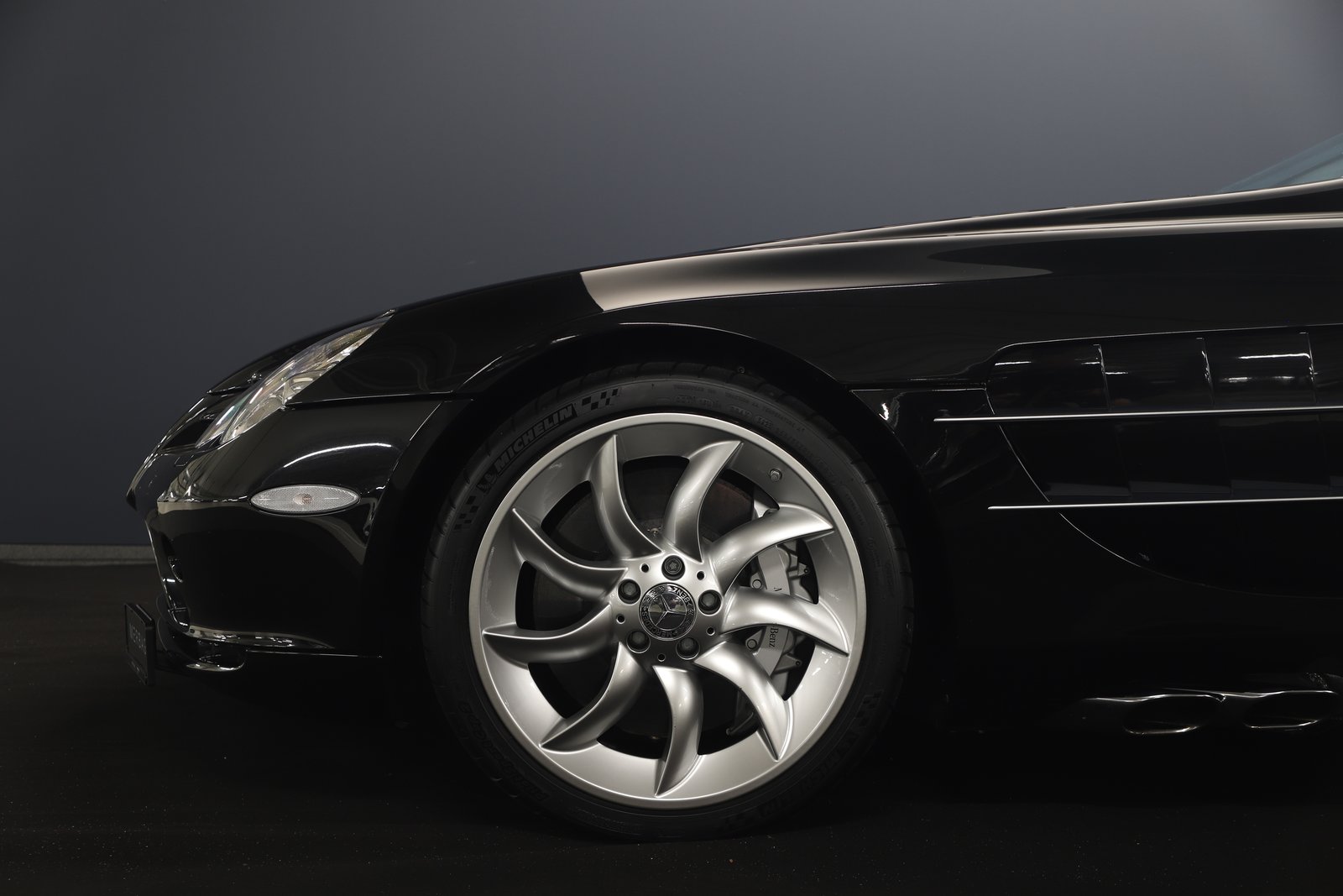 MERCEDES-BENZ SLR, Petrol, Second hand / Used, Automatic - 6