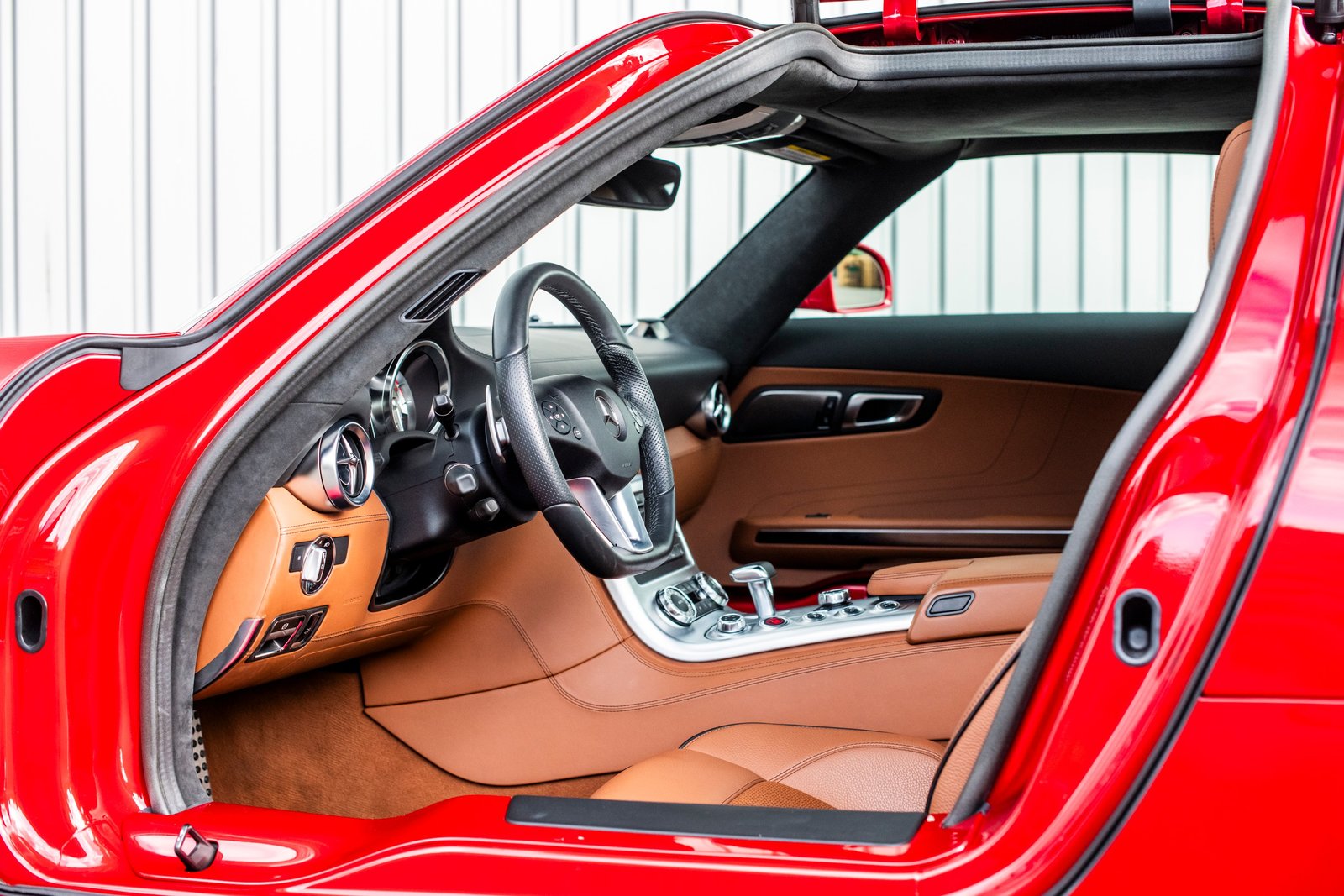 MERCEDES-BENZ SLS 63 AMG Speedshift, Benzin, Occasion / Gebraucht, Automatik - 6
