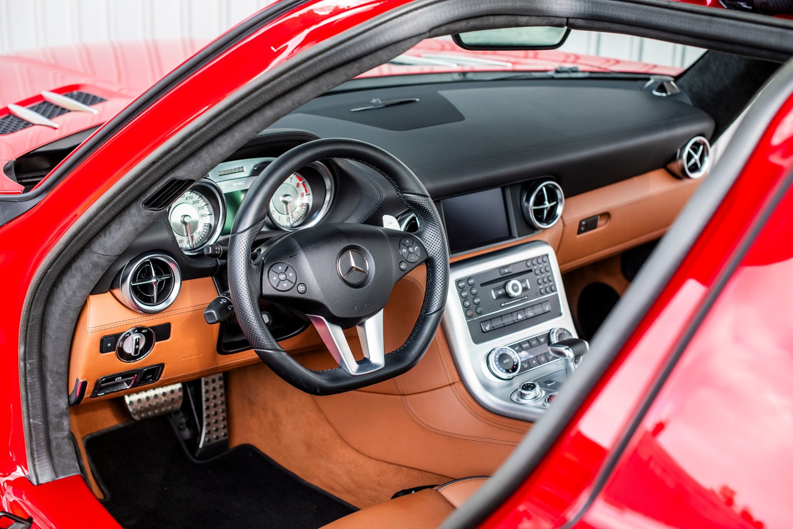 MERCEDES-BENZ SLS 63 AMG Speedshift, Benzin, Occasion / Gebraucht, Automatik - 7