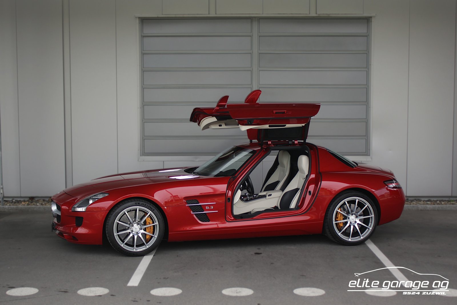 MERCEDES-BENZ SLS 63 AMG Speedshift