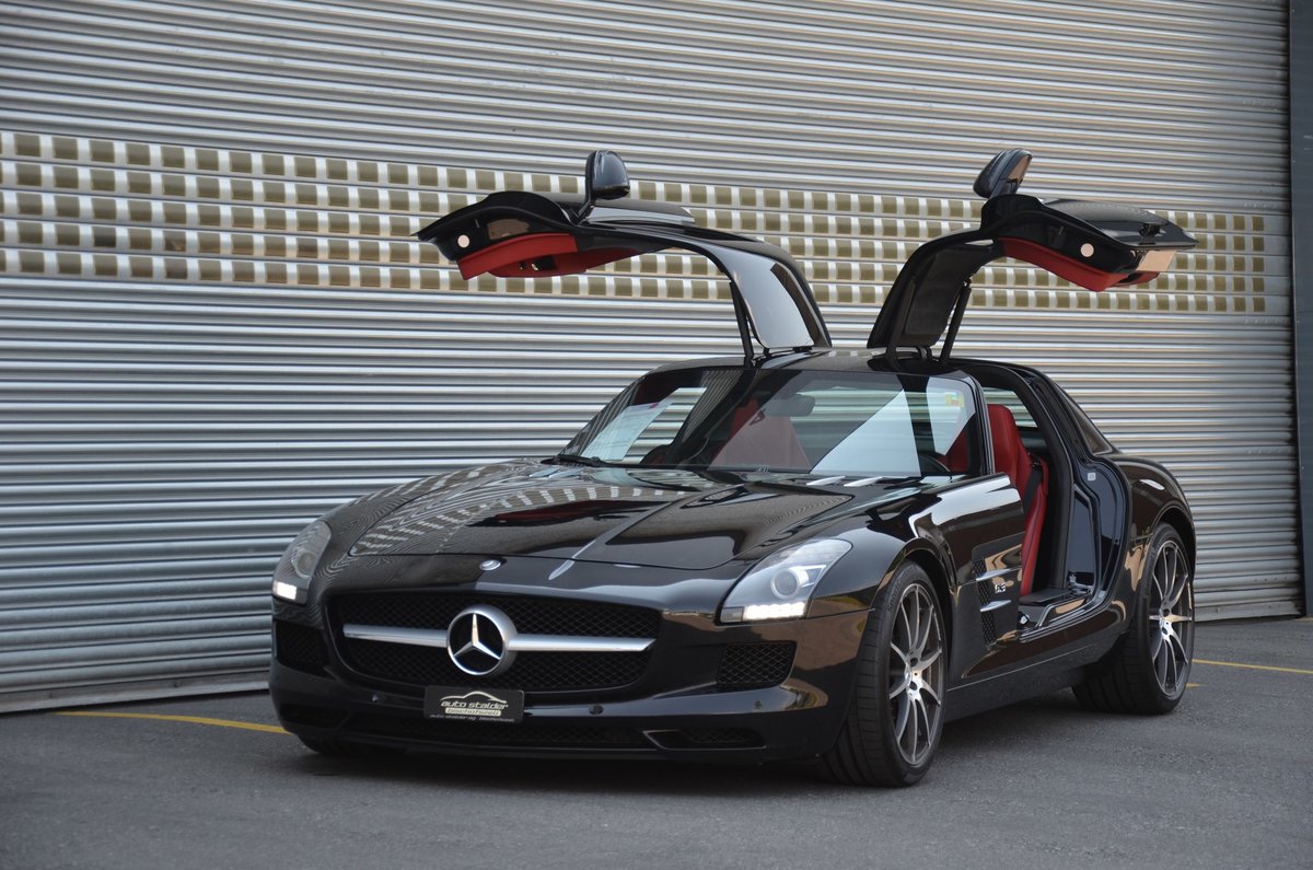 MERCEDES-BENZ SLS 63 AMG Speedshift
