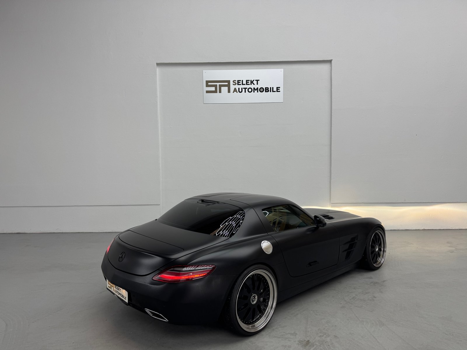 MERCEDES-BENZ SLS 63 AMG Speedshift, Petrol, Second hand / Used, Automatic - 7