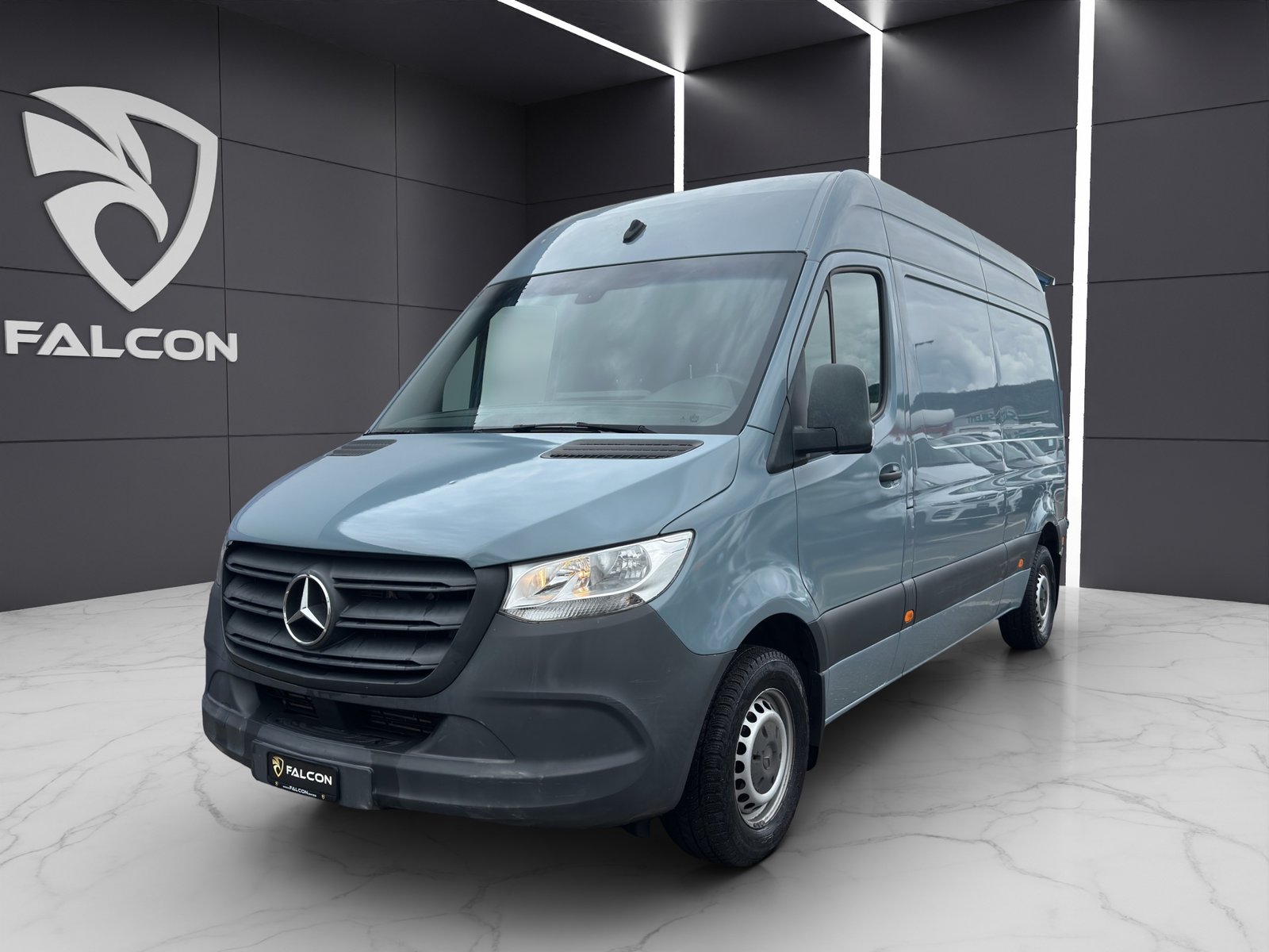 MERCEDES-BENZ Sprinter 214 CDI Standard 9G-TRONIC FWD