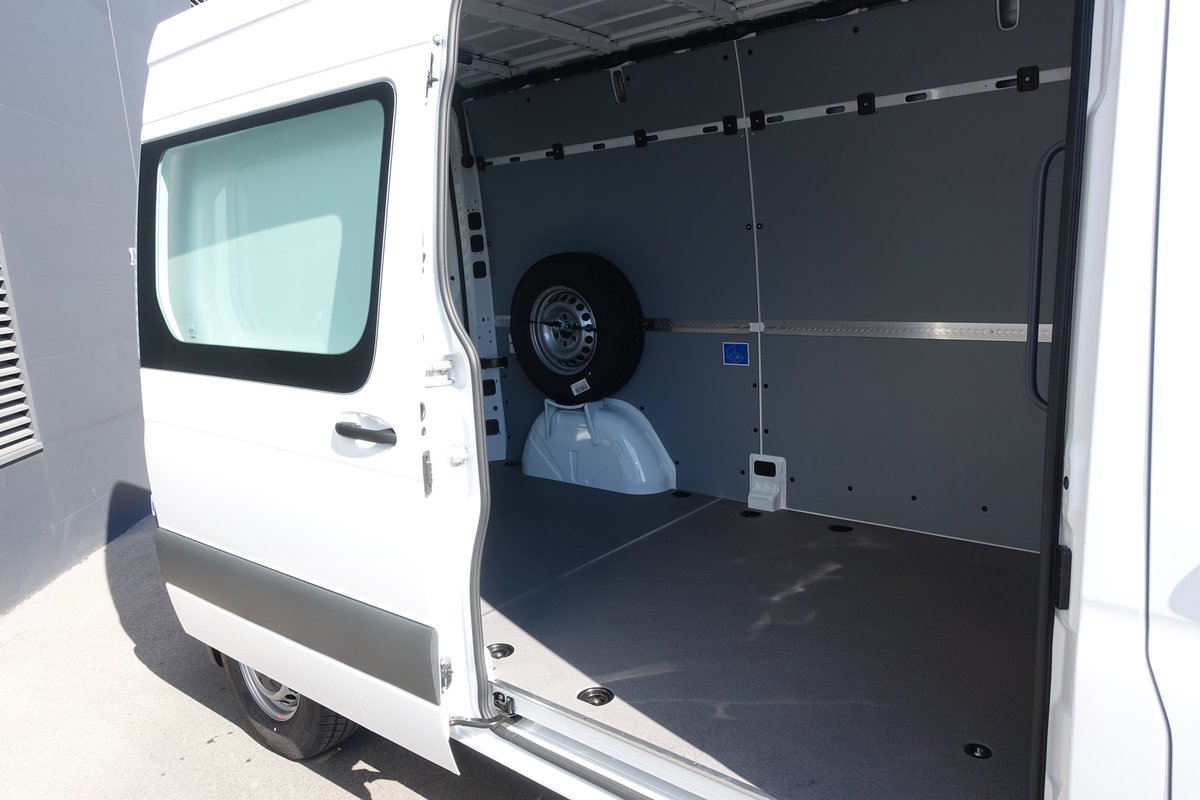 MERCEDES-BENZ eSprinter 312 47kWh Standard, Electric, New car, Automatic - 4