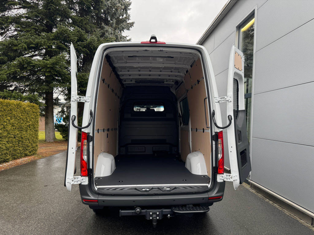 MERCEDES-BENZ eSprinter 320 Kasten Pro 3665 S, Électrique, Voiture nouvelle, Automatique - 4