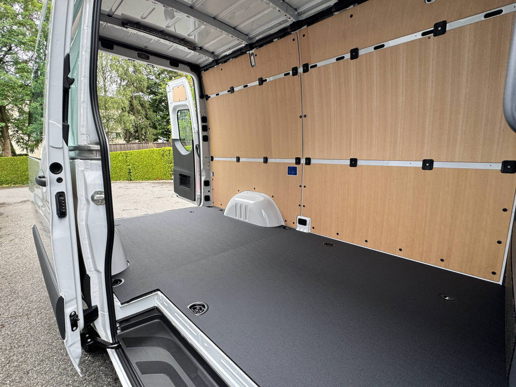 MERCEDES-BENZ eSprinter 320 Kasten Pro Worker 3665 S 81 kWh, Elettrica, Auto nuove, Automatico - 7