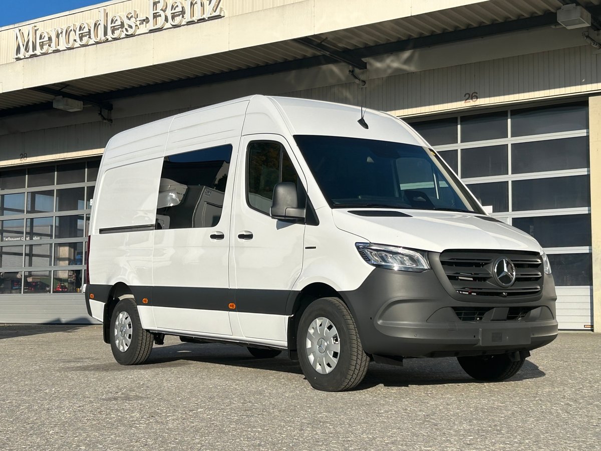 MERCEDES-BENZ eSprinter 320 PRO KA S Worker